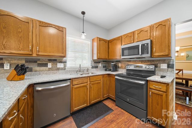 9136 Whittel Place, Charlotte, NC 28216