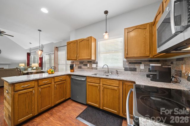 9136 Whittel Place, Charlotte, NC 28216
