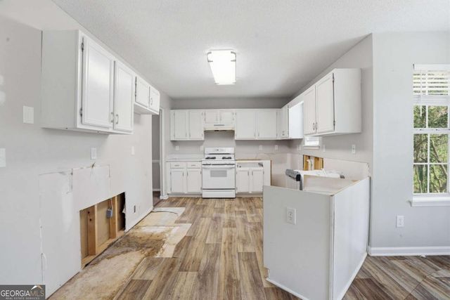 1404 Chapel Hill Lane SW, Marietta, GA 30008