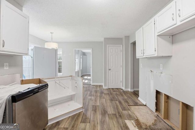 1404 Chapel Hill Lane SW, Marietta, GA 30008