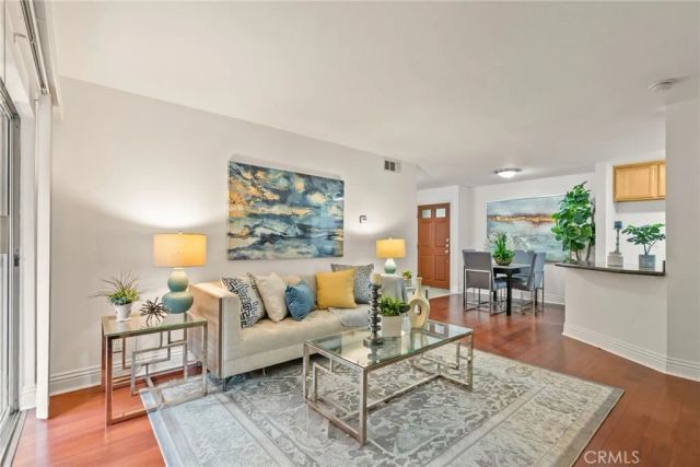 2550 San Gabriel Way 202, Corona, CA 92882