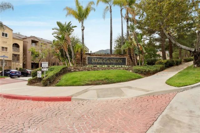 2550 San Gabriel Way 202, Corona, CA 92882
