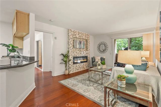 2550 San Gabriel Way 202, Corona, CA 92882