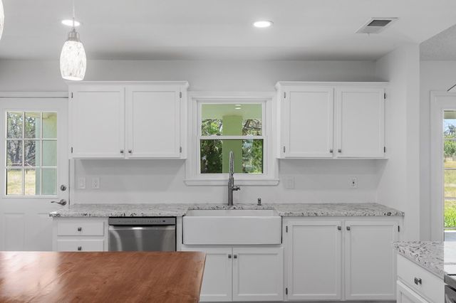 110 Live Oak Lane, Kerrville, TX 78028
