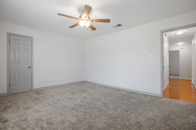 110 Live Oak Lane, Kerrville, TX 78028