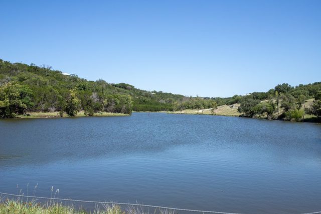 110 Live Oak Lane, Kerrville, TX 78028