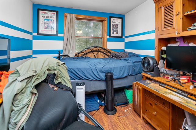 30374 Torry Avenue, Flat Rock, MI 48134