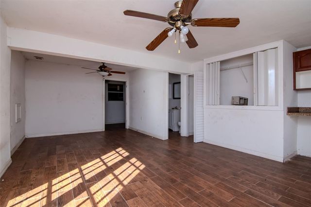 10909 MARJORY AVENUE, Tampa, FL 33612