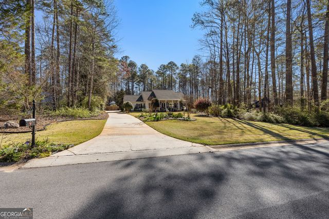 22 Blackfoot Trail, Sharpsburg, GA 30277