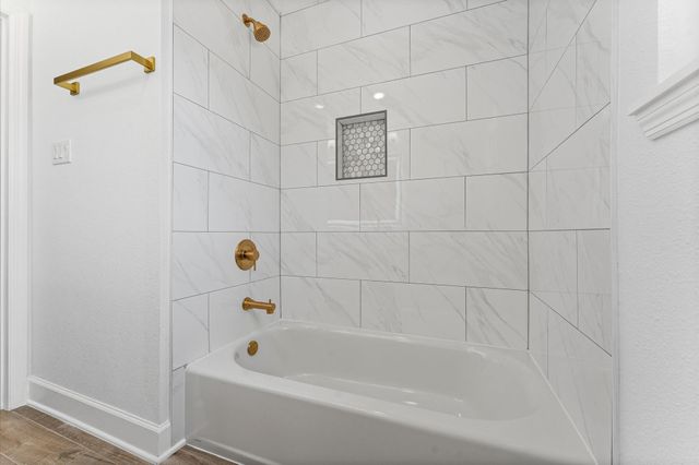 1818 Nina Lee Lane, Houston, TX 77018