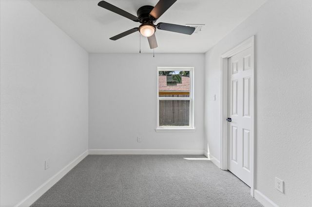 1818 Nina Lee Lane, Houston, TX 77018