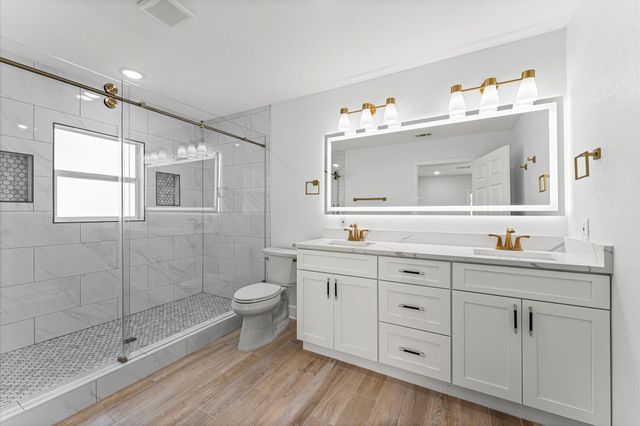 1818 Nina Lee Lane, Houston, TX 77018