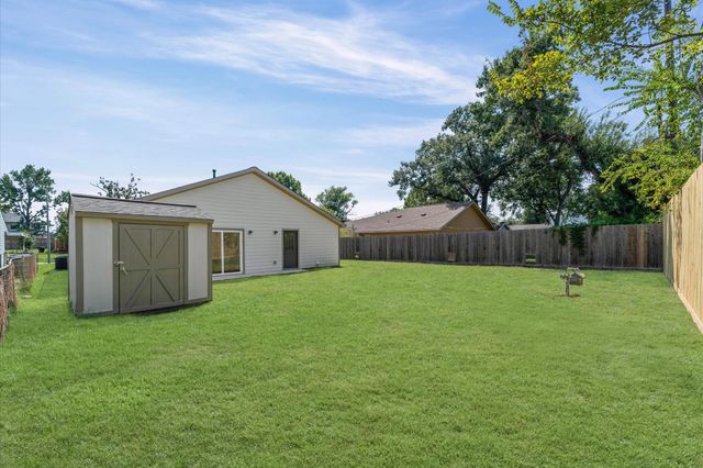 1818 Nina Lee Lane, Houston, TX 77018