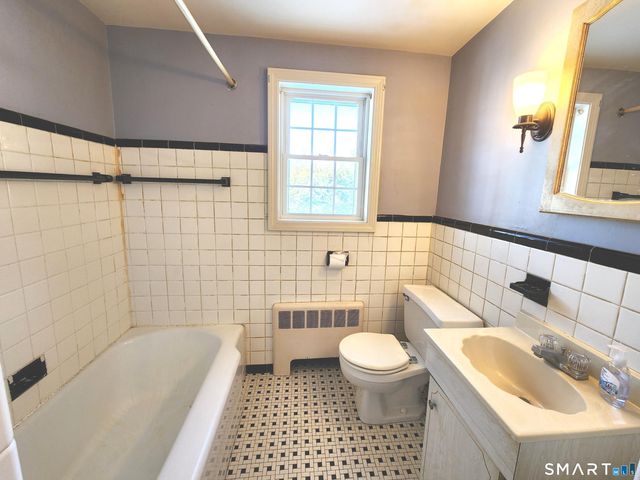 257 Green Road, Manchester, CT 06042