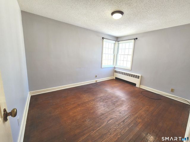 257 Green Road, Manchester, CT 06042