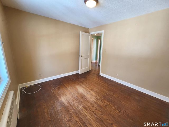 257 Green Road, Manchester, CT 06042