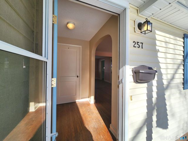 257 Green Road, Manchester, CT 06042