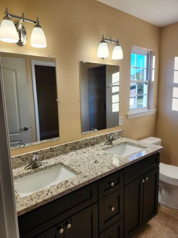 49 Frances Harrell Way, Midway, FL 32343