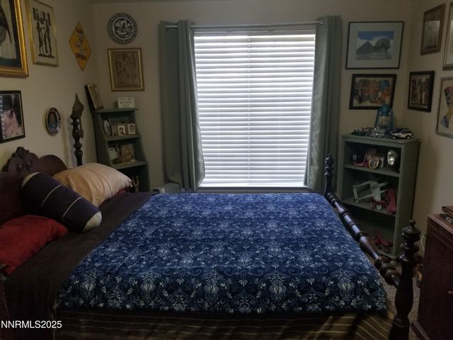 715 Shadow Lane, Fernley, NV 89408