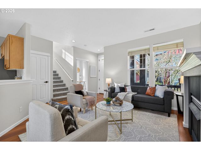 7147 Ne STONEWATER St, Hillsboro, OR 97124