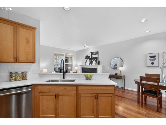 7147 Ne STONEWATER St, Hillsboro, OR 97124