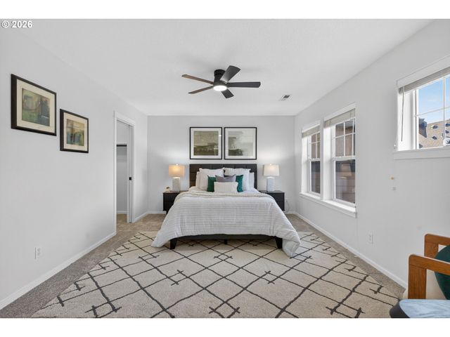 7147 Ne STONEWATER St, Hillsboro, OR 97124