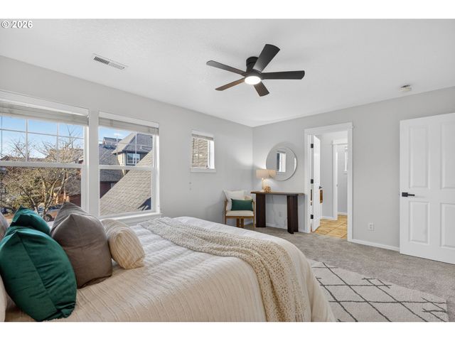 7147 Ne STONEWATER St, Hillsboro, OR 97124