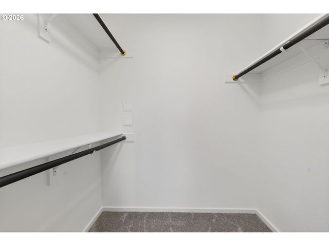 7147 Ne STONEWATER St, Hillsboro, OR 97124