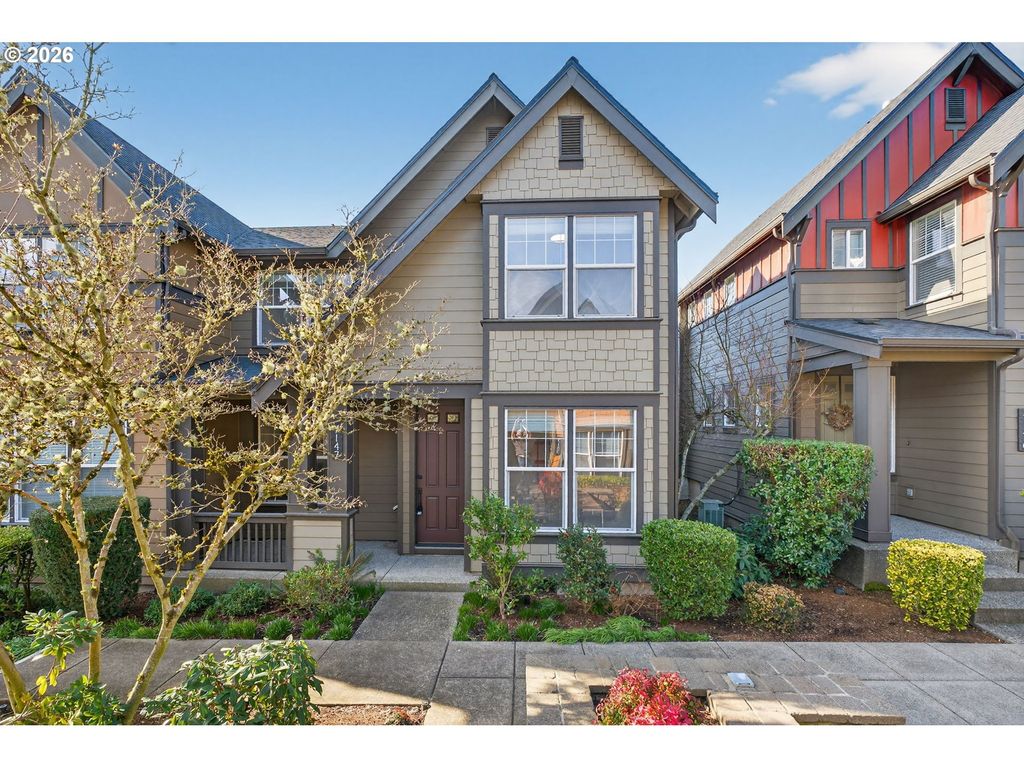 7147 Ne STONEWATER St, Hillsboro, OR 97124