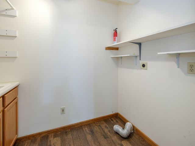2912 Hunters Place, Comstock Twp, MI 49048