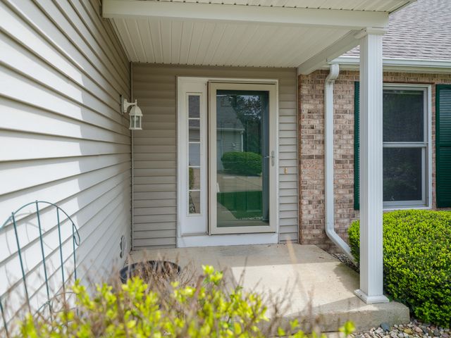 2912 Hunters Place, Comstock Twp, MI 49048