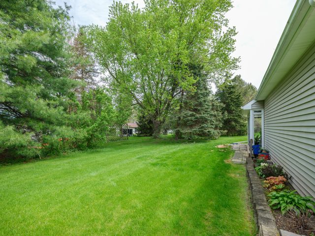 2912 Hunters Place, Comstock Twp, MI 49048