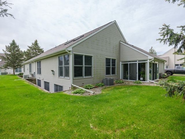 2912 Hunters Place, Comstock Twp, MI 49048
