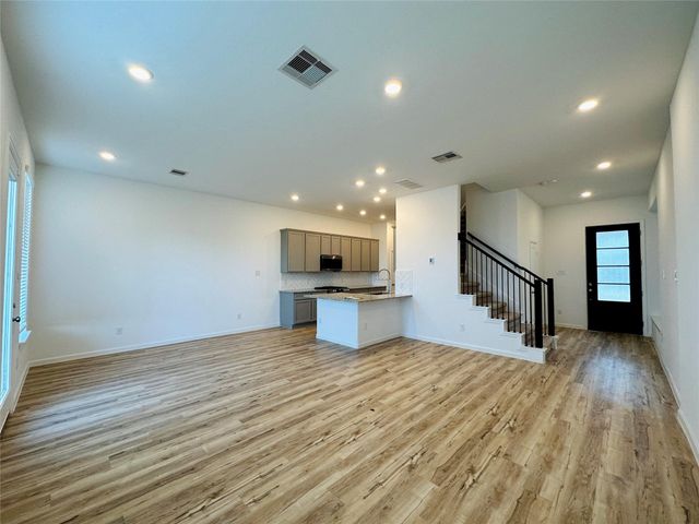 4143 Champlain Way, Iowa Colony, TX 77583