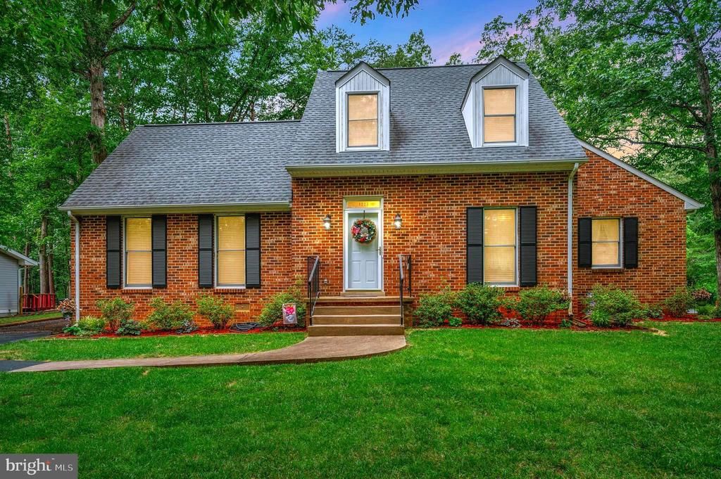 1223 EASTOVER PKWY, Locust Grove, VA 22508