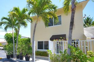 2455 SW 11th St 7A, Miami, FL 33135