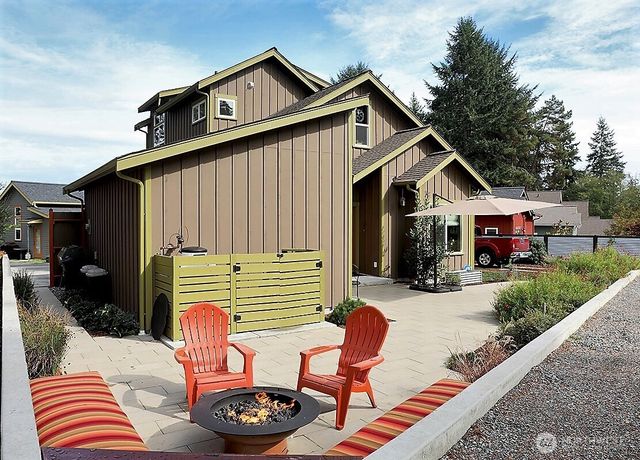 240 Clover Court, Langley, WA 98260