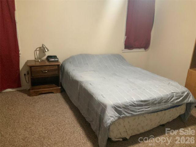 17 Buttonwood Court, Asheville, NC 28806