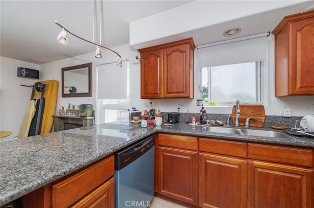 636 E 220th, Carson, CA 90745