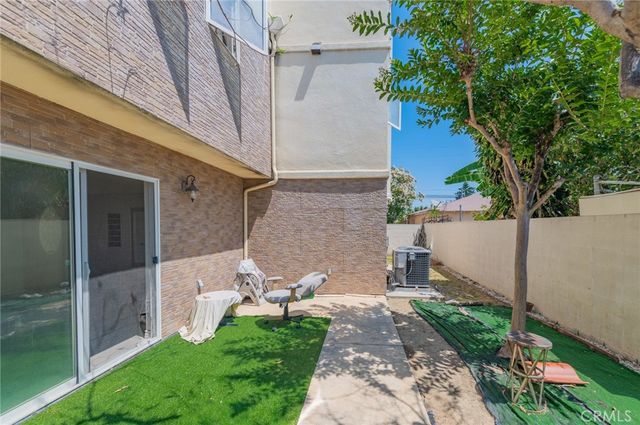 636 E 220th, Carson, CA 90745