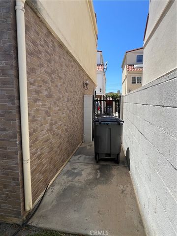 636 E 220th, Carson, CA 90745