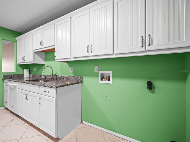 525 WINTER TERR ROAD 525, Winter Haven, FL 33881