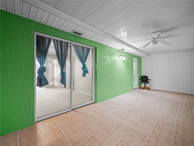 525 WINTER TERR ROAD 525, Winter Haven, FL 33881