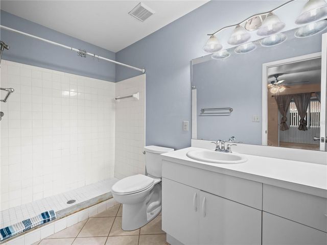 525 WINTER TERR ROAD 525, Winter Haven, FL 33881
