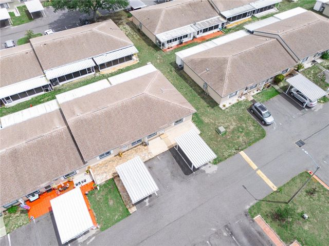 525 WINTER TERR ROAD 525, Winter Haven, FL 33881