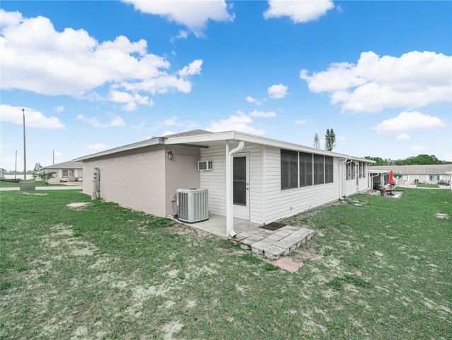 525 WINTER TERR ROAD 525, Winter Haven, FL 33881