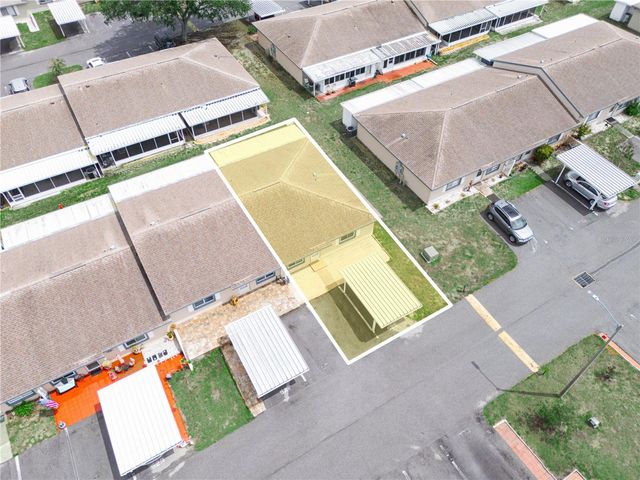 525 WINTER TERR ROAD 525, Winter Haven, FL 33881