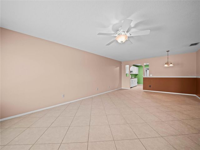 525 WINTER TERR ROAD 525, Winter Haven, FL 33881