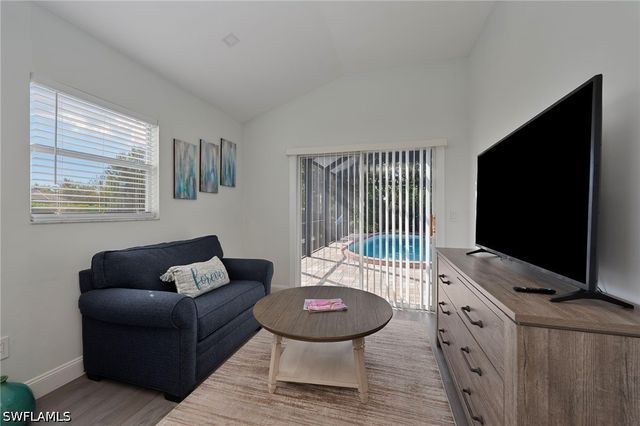 27218 Barefoot LN, Bonita Springs, FL 34135