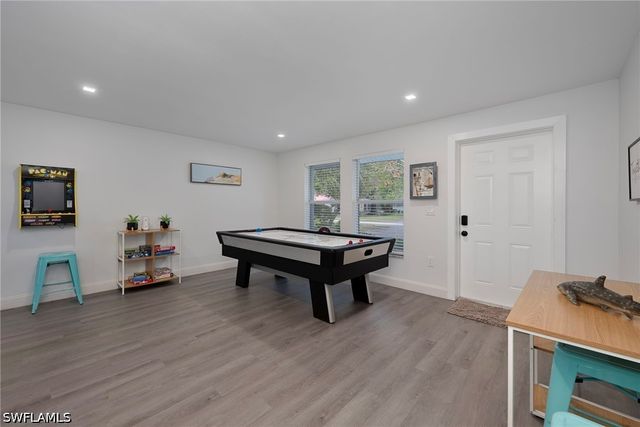 27218 Barefoot LN, Bonita Springs, FL 34135